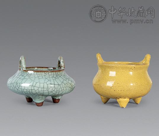 三足炉(2个) 三足炉(2个)