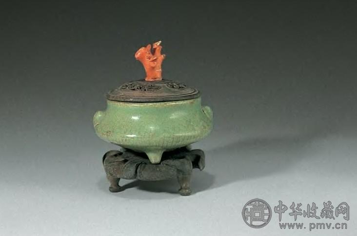 明 龙泉香炉
