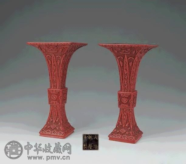 清乾隆 雕漆花卉花觚(2件)