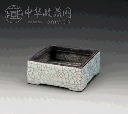清乾隆 仿哥釉小方洗