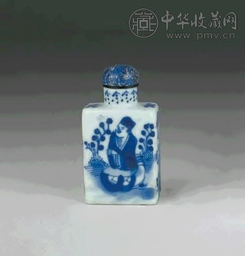 清 青花人物烟壶