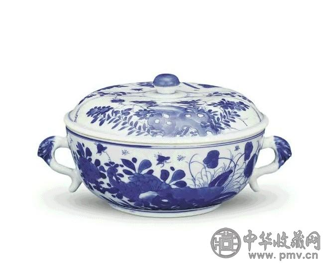 清 康熙 青花花鸟纹盖盆