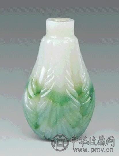 清 双色料白菜式鼻烟壶