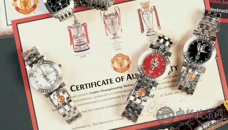 1999年 曼联三冠王 纪念手表套装(共3只)