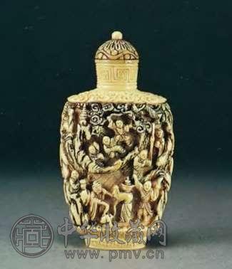 中国 本象牙 細密彫刻 獅子模様 鼻煙壺 鼻煙壷 古玩 古董 嗅煙具