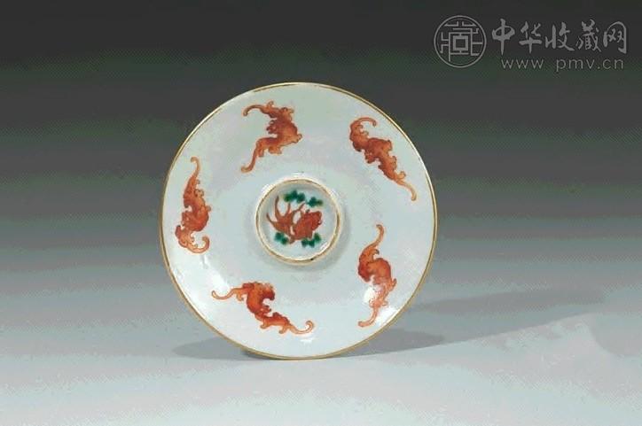 清道光 粉彩鱼藻蝠纹盏托