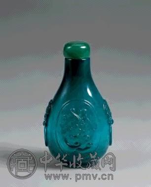 清代 绿料鼻烟壶