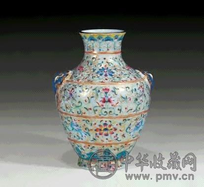 民国 粉彩双耳描金小尊