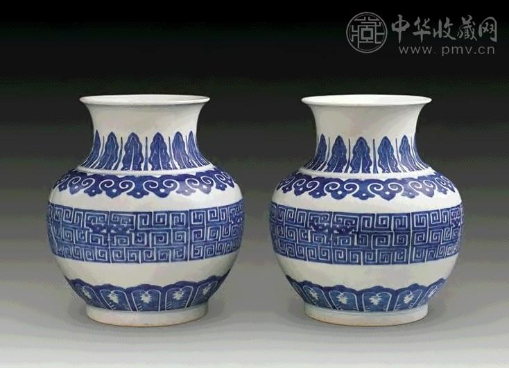 清光绪 青花蟠螭花卉纹尊