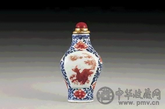 清 青花釉里红开光人物鼻烟壶