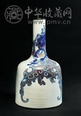 清康熙 青花釉里红双凤纹摇铃尊