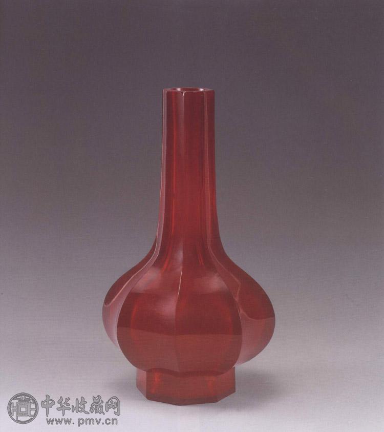 清雍正 红料八棱瓶