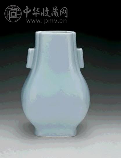 清光绪 天青釉贯耳尊