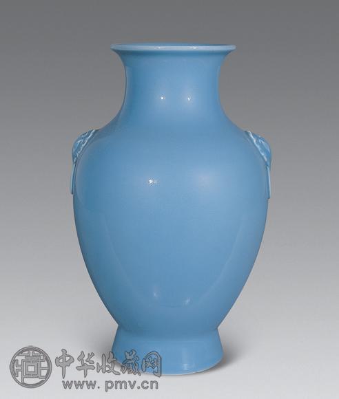 清光绪 天蓝釉兽耳尊