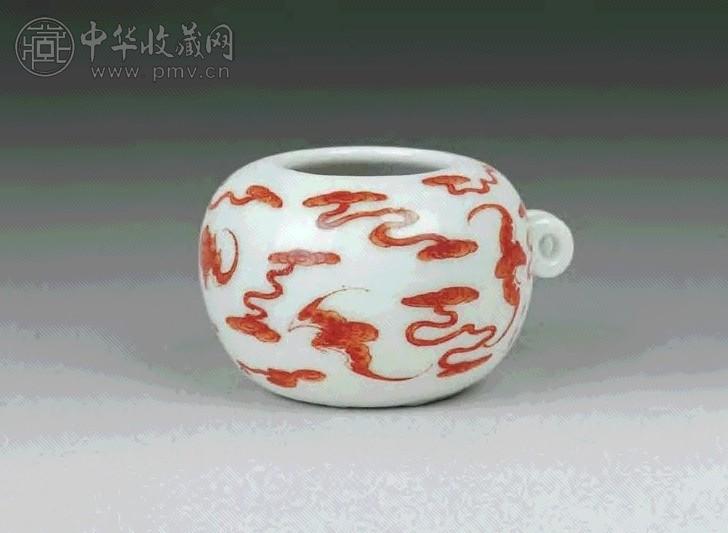 清 矾红云蝠鸟食罐