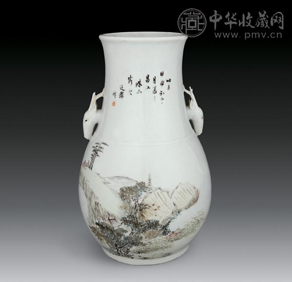 光绪 暗刻浅绛彩鹿头尊