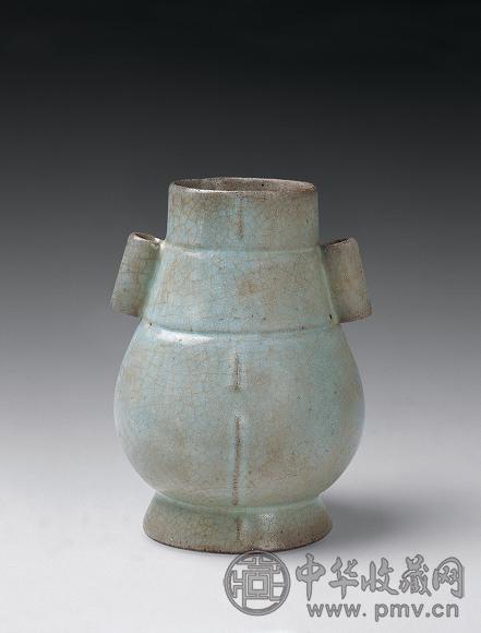 明 仿官贯耳尊