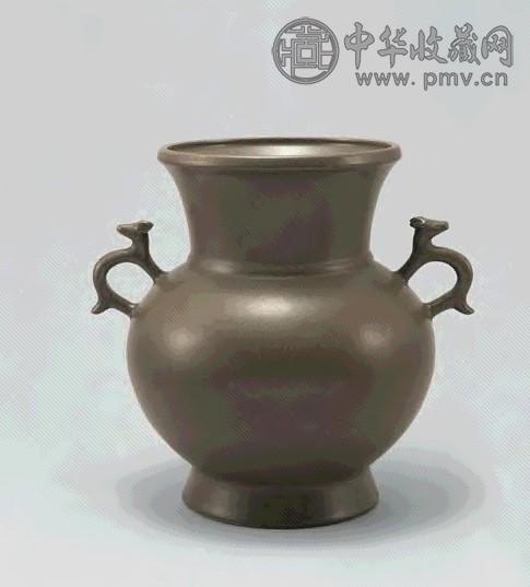 清 茶叶末釉仿青铜器鹿耳尊