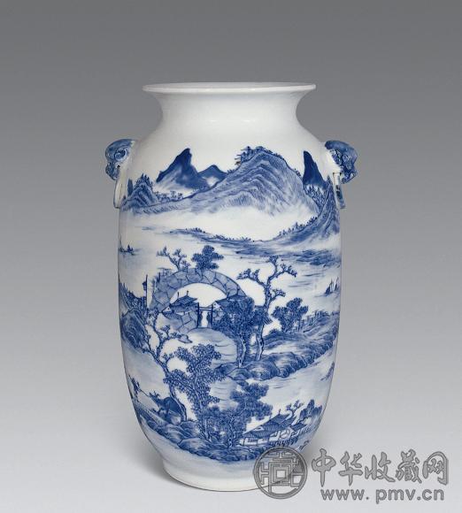 清中期 青花山水灯笼尊
