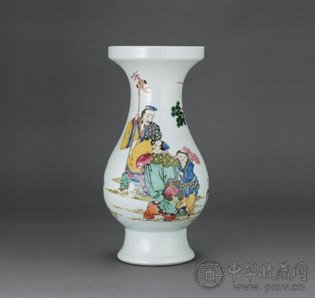 清雍正 粉彩绘人物琵琶尊