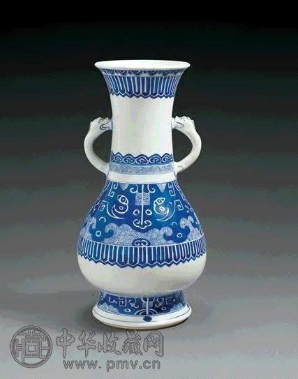 清康熙 青花兽面纹双耳尊