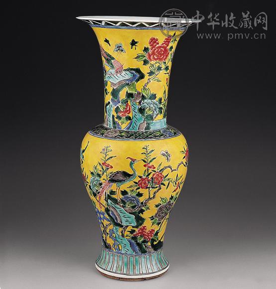 清 五彩山石花鸟纹觚