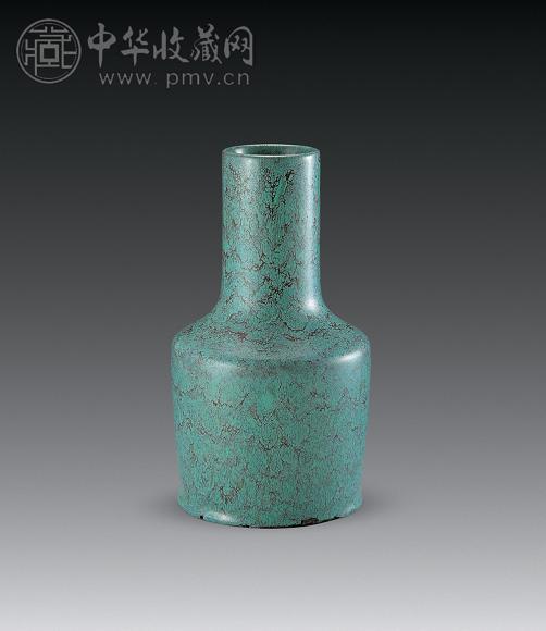 清雍正 炉钧釉摇玲尊