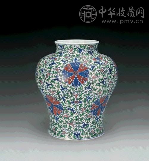 清 青花五彩缠枝莲纹尊