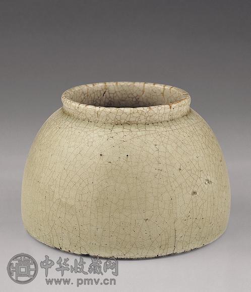 清初 青釉鸡罩尊