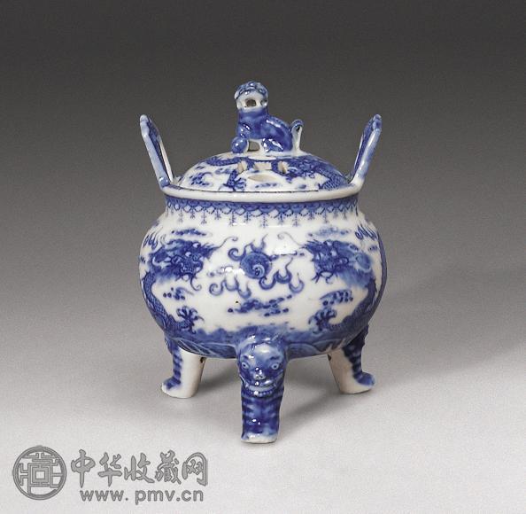 清光绪 青花龙纹带盖香薰炉