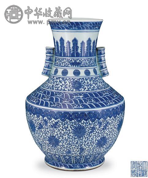 清 青花缠枝莲花竹节耳盖碗尊