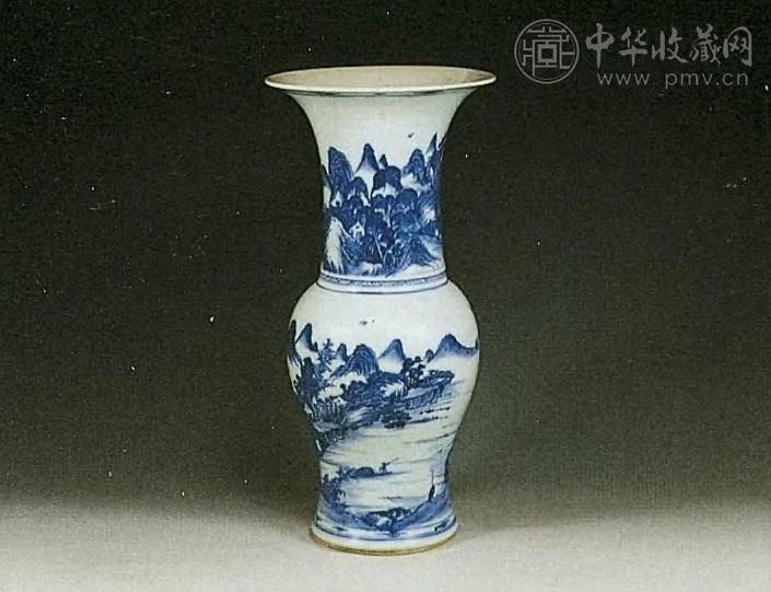 康熙 青花山水图凤尾尊