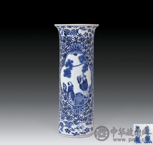 清代 康熙 青花开光人物纹花觚