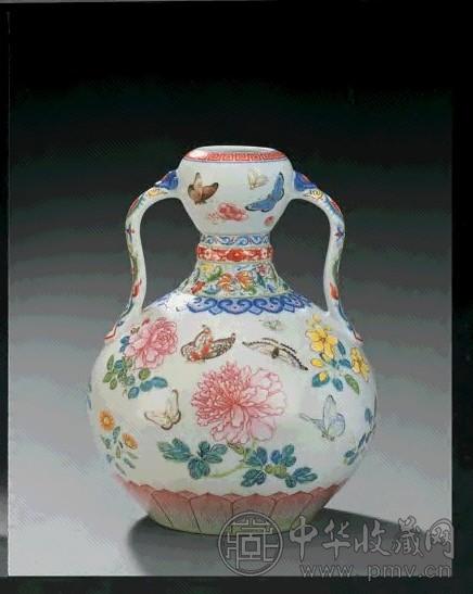 清乾隆 粉彩花碟如意耳葫芦尊