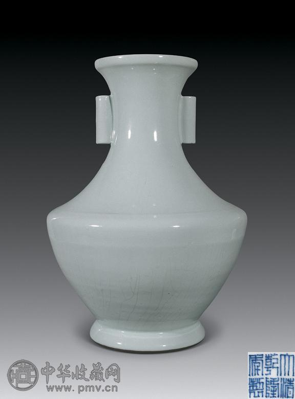 清乾隆 仿官釉贯耳尊