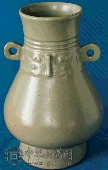 清乾隆 仿汝窑双耳尊