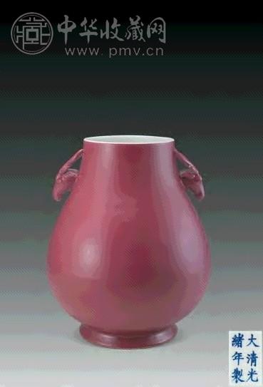 清光绪 胭脂水釉鹿头尊 清光绪 胭脂水釉鹿头尊