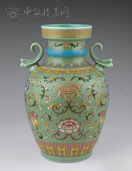 清末-民国 冬青釉粉彩双耳尊