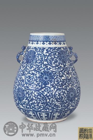 清中期 青花缠枝莲纹尊