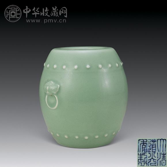 清道光 冬青釉鼓式罐