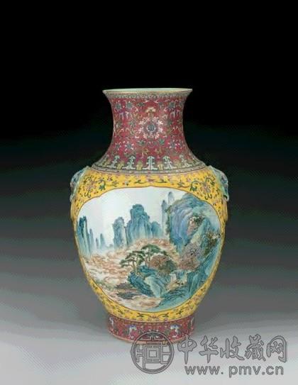 民国 粉彩开光山水纹象耳尊