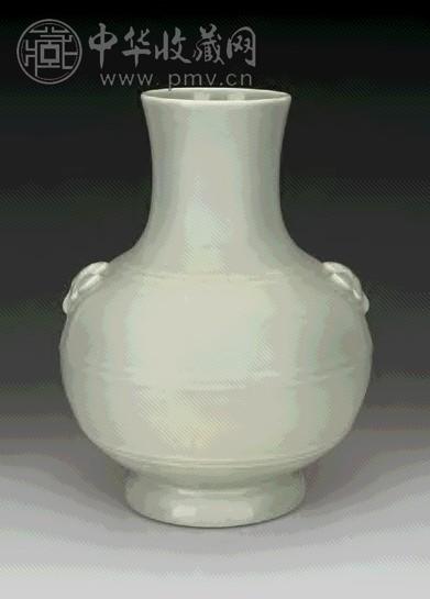 民国 豆青釉弦纹兽耳尊