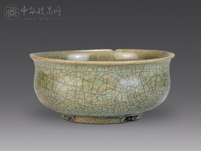 明 仿哥窑三足炉