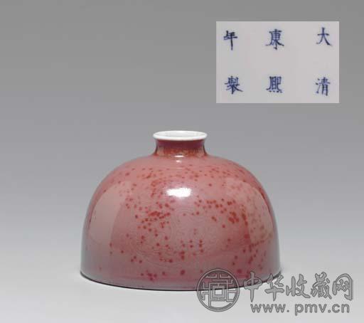 红釉摇铃尊