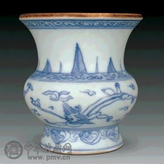 清康熙 青花淡描小尊