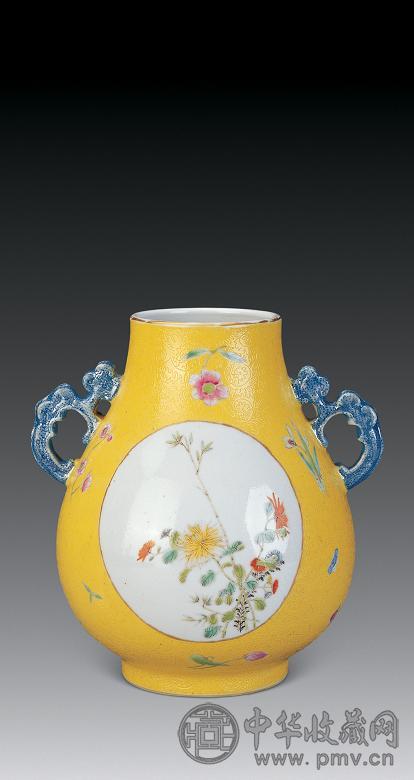 民国 黄地轧道粉彩开光花鸟小鹿头尊