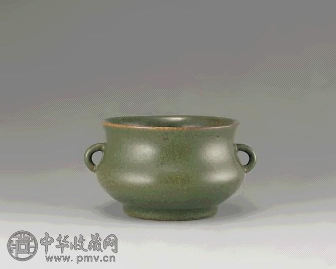 清中期 鳝鱼黄釉双耳炉