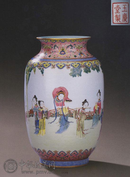 清嘉庆 粉彩庭院仕女歌舞灯笼尊 清嘉庆 粉彩庭院仕女歌舞灯笼尊