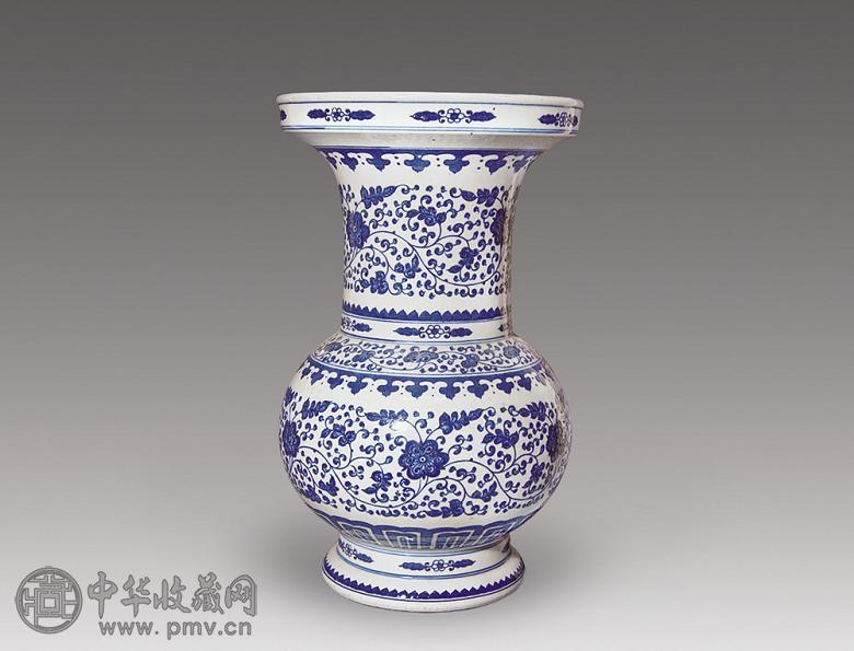 民国 青花勾莲纹大口尊