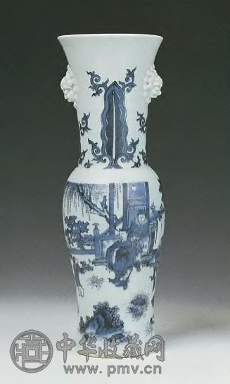 明末清初 青花山水人物狮耳花觚